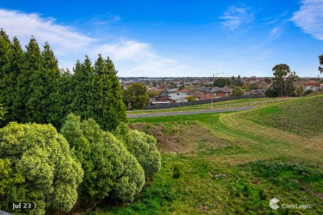 3 Casey Cl, Black Hill, VIC 3350