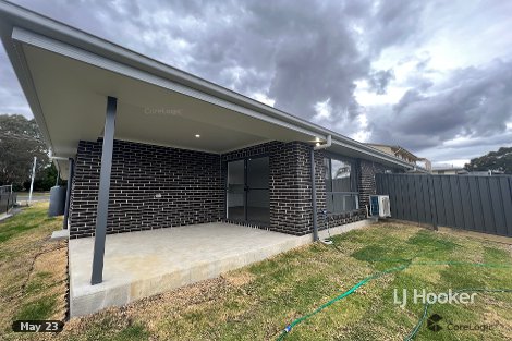 98b Moore St, Inverell, NSW 2360