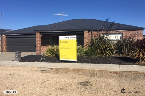 18 Tree St, Waurn Ponds, VIC 3216