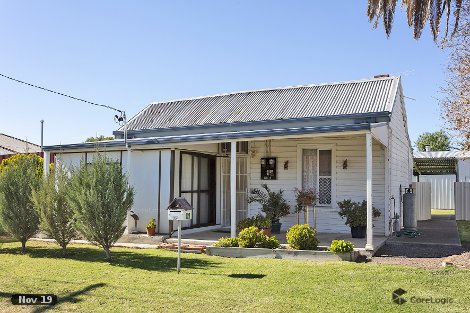 17 Henty St, Culcairn, NSW 2660