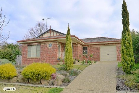 2/1 Melville Pl, Tatton, NSW 2650