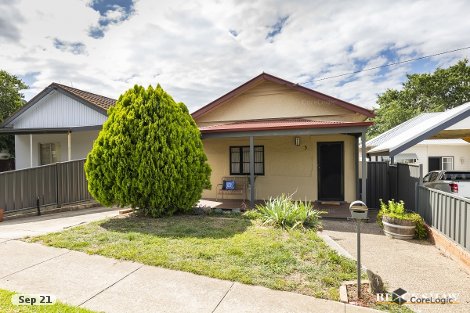 3 Hobbs St, Queanbeyan, NSW 2620