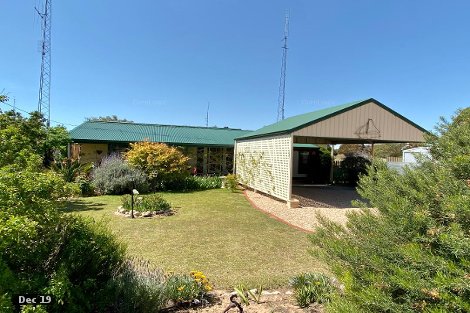 156 Bay Rd, Moonta Bay, SA 5558