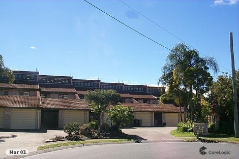 49 Hooker Bvd, Broadbeach Waters, QLD 4218