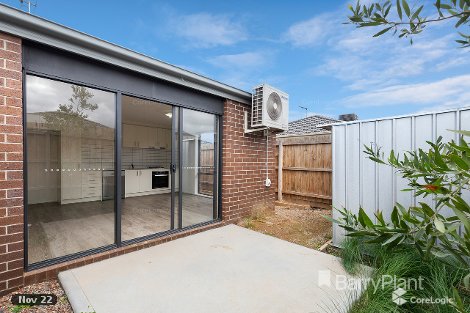 10/4 Mantello Dr, Werribee, VIC 3030