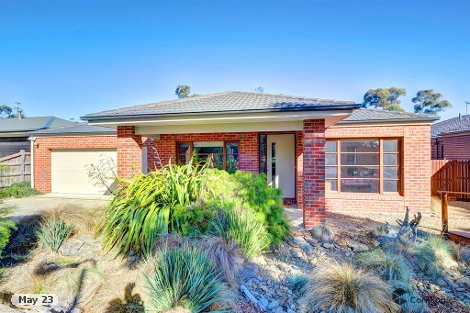 14 Yarra Gum Pl, Mount Clear, VIC 3350