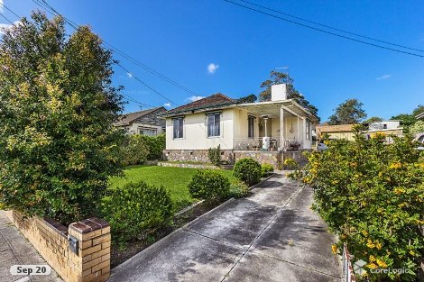 18 Railway Ave, Ashwood, VIC 3147