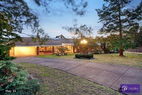 2 Peak Dr, Harkaway, VIC 3806