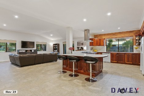 37 Doveridge Dr, Duncraig, WA 6023