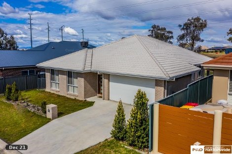 100a The Heights, Hillvue, NSW 2340