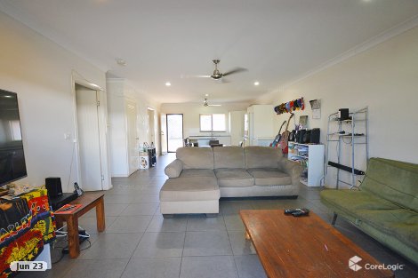 2/3 Caddy Cl, Rocky Point, QLD 4874