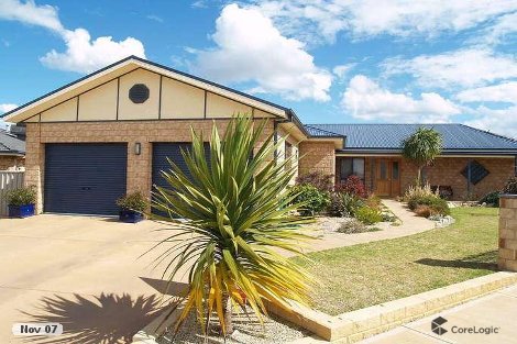 14 Cowan Pl, Lloyd, NSW 2650