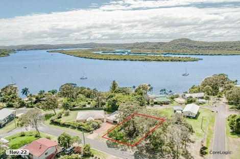 7 Jasper St, Russell Island, QLD 4184