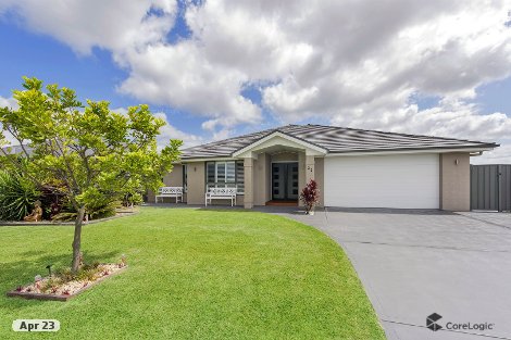 33 Jabiru Dr, Fern Bay, NSW 2295