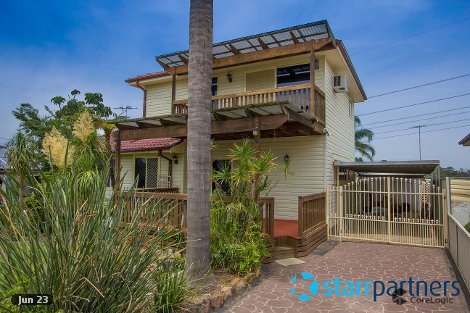 32 Finisterre Ave, Whalan, NSW 2770