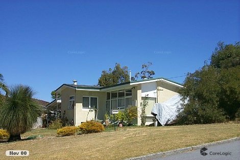 2 Williams Ct, Melville, WA 6156