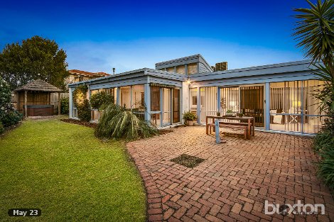 5 Bayville Dr, Dingley Village, VIC 3172