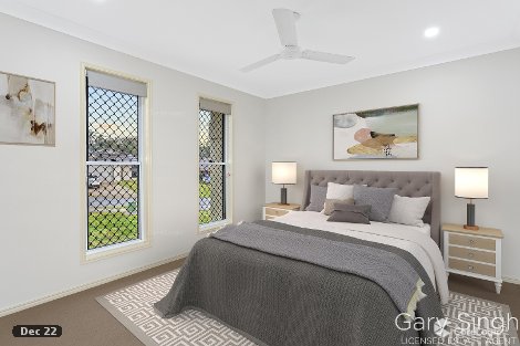 8 Somerwil Cres, Bellbird Park, QLD 4300