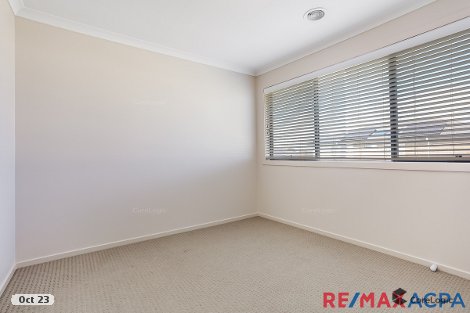 43 Raglan Cct, Point Cook, VIC 3030