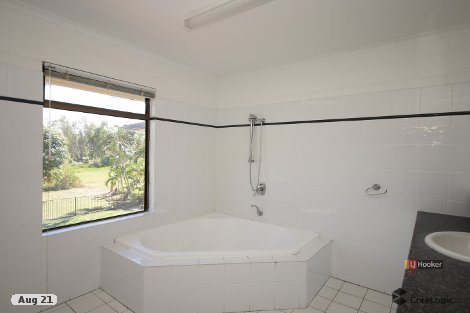 79 Taylor St, Tully Heads, QLD 4854