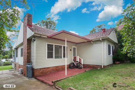 693 Henry Lawson Dr, East Hills, NSW 2213