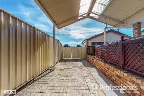 32 Napier Rd, Marangaroo, WA 6064