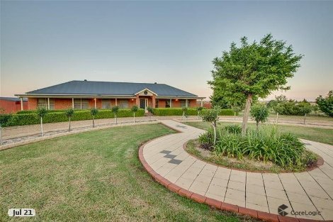 25 Learys Lane, Coolamon, NSW 2701