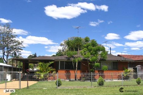 8 Huxley Pl, Colyton, NSW 2760