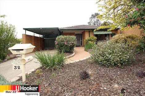 32 Ern Florence Cres, Theodore, ACT 2905