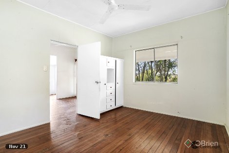 4 George St, Flying Fish Point, QLD 4860