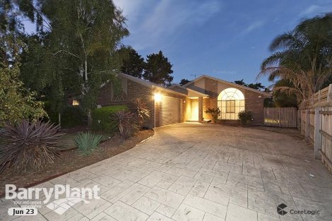 11 Loganberry Cl, Cranbourne North, VIC 3977