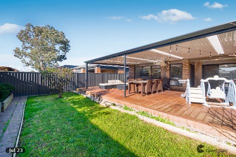 90 Elmslie Dr, Cranbourne East, VIC 3977