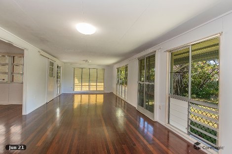 4 Brisk St, Rowes Bay, QLD 4810