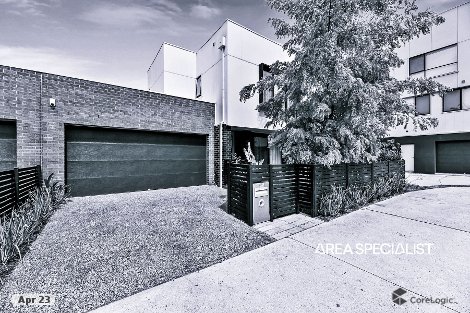 68 Quarter Cct, Springvale, VIC 3171