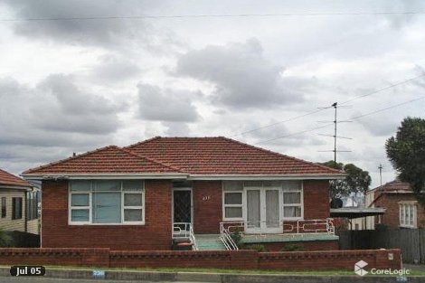 236 Flagstaff Rd, Lake Heights, NSW 2502