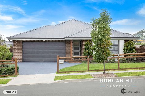 4 Green St, Renwick, NSW 2575