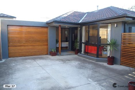 111 Woods St, Newport, VIC 3015