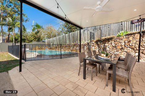 4 Stonehenge St, Chapel Hill, QLD 4069