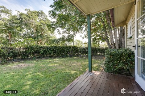 138 Softstone St, Tennyson, QLD 4105