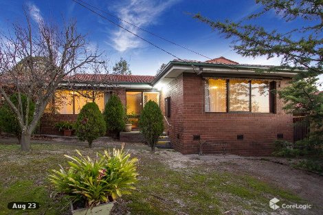 8 Narambi Cres, Frankston, VIC 3199