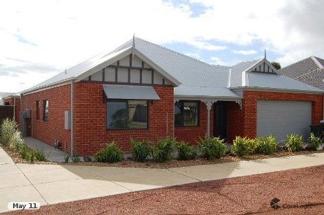 2-4 Marvins Pl, Marshall, VIC 3216