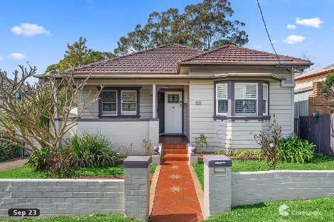 37 Fisher St, West Wollongong, NSW 2500