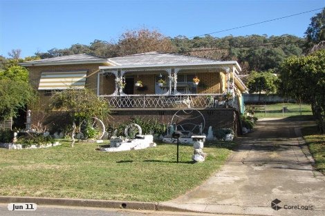 36 Corra Lyn Ave, Batlow, NSW 2730