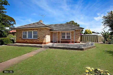 27 Rollison Rd, Elizabeth Vale, SA 5112