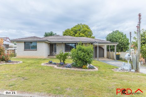 8 Dandaloo St, Hillvue, NSW 2340