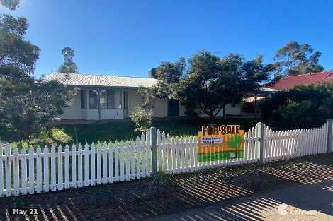 8 Monger St, Beverley, WA 6304