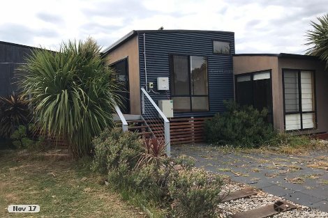 70 Bicheno St, Clifton Beach, TAS 7020