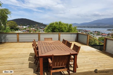 107 Karoola Rd, Lindisfarne, TAS 7015