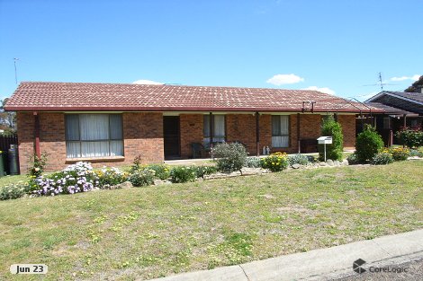 19 Dorothy Ave, Kootingal, NSW 2352