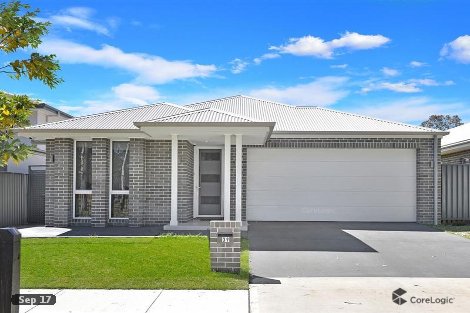 39 Grantham Cres, Denham Court, NSW 2565